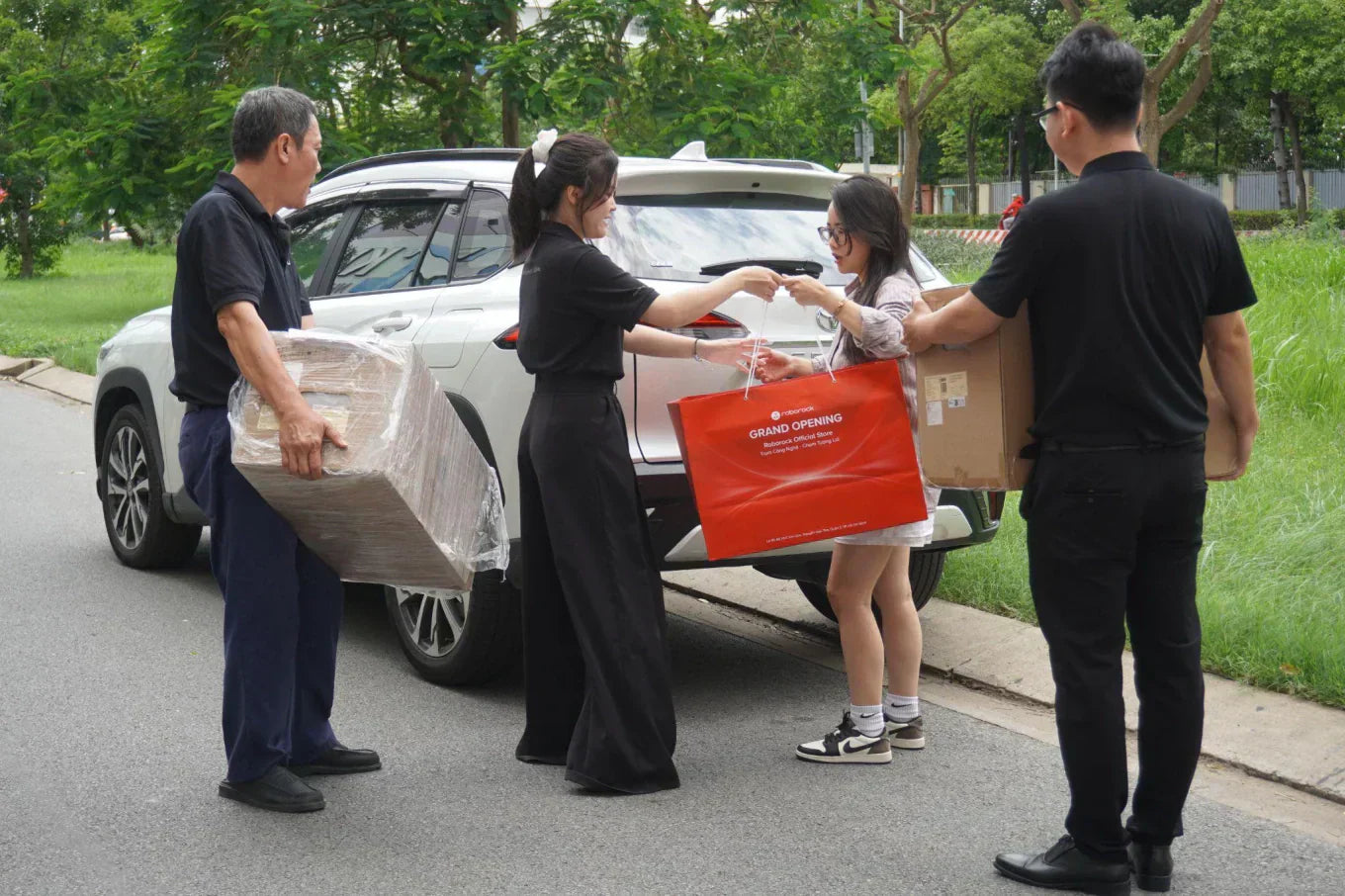 Giảm áp lực dọn dẹp ngày Tết với thiết bị gia dụng thông minh